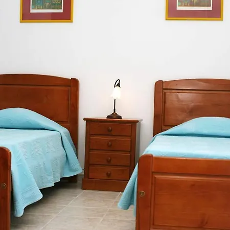 Holiday home Da Duarte - Walkable To Shops Bars