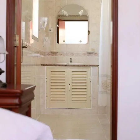 Casa de Férias Da Duarte - Walkable To Shops Bars